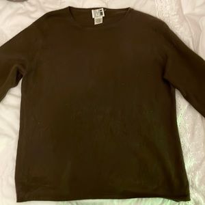 Women’s chocolate brown cashmere crewneck Xl